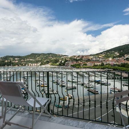 Al Molo Sea View Rooms Lerici Exterior foto