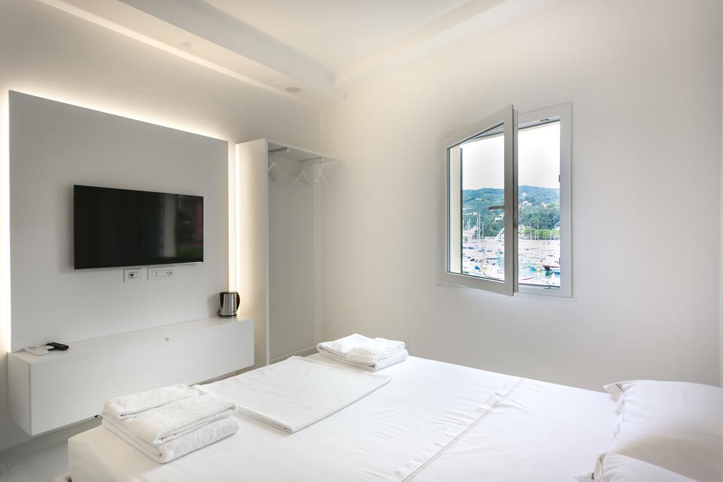 Al Molo Sea View Rooms Lerici Exterior foto