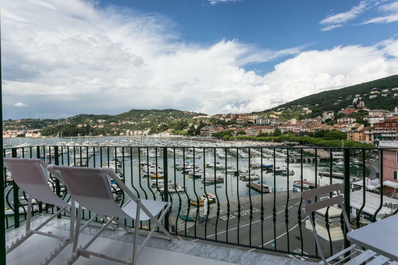 Al Molo Sea View Rooms Lerici Exterior foto